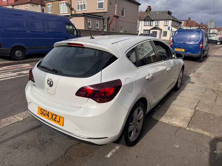 2014 VAUXHALL ASTRA 1.4i