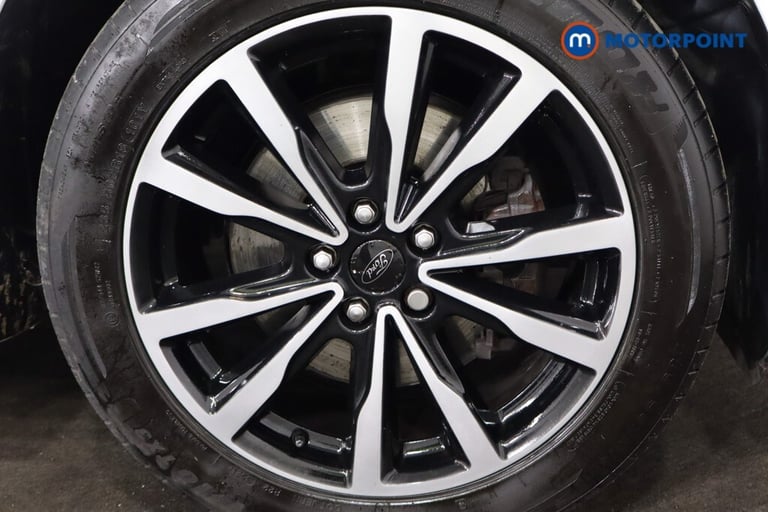 2017 Ford Kuga 1.5 TDCi ST-Line 5dr Auto 2WD SUV Diesel Automatic