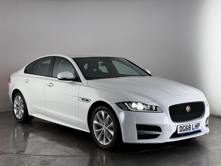 image for  Jaguar XF 2.0i R-Sport Auto Euro 6 (s/s) 4dr Petrol Automatic