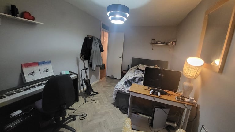 2 bed in Watford