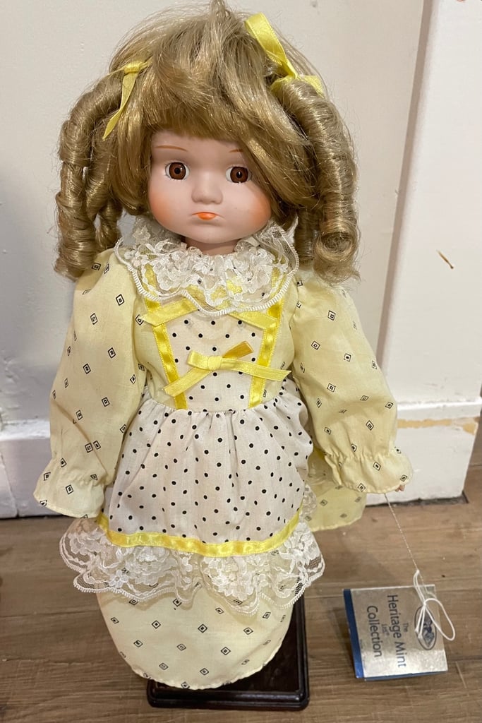 image for Heritage Amanda Doll