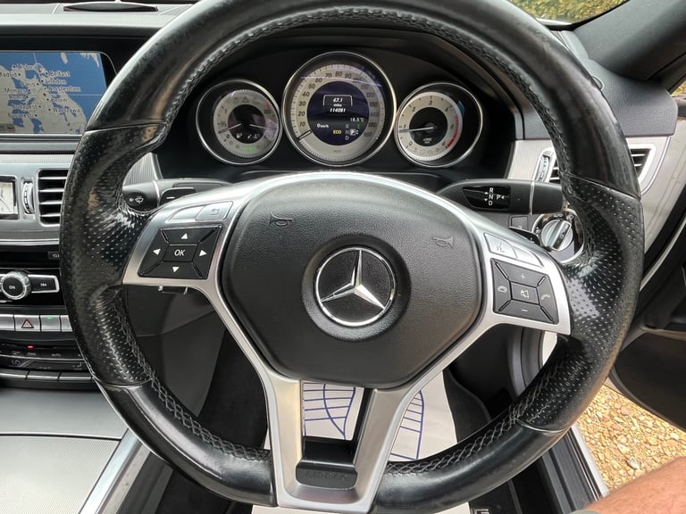 Mercedes-Benz, E Class, E250 CDi AMG Sport, Automatic, White, Saloon, beautiful condition