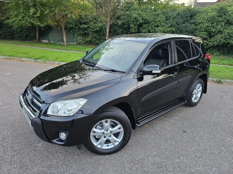 2010 Toyota RAV4 2.0 V-Matic XT-R SUV 5dr Petrol Multidrive S 4WD Euro 5 (158 ps) ESTATE Petrol A...