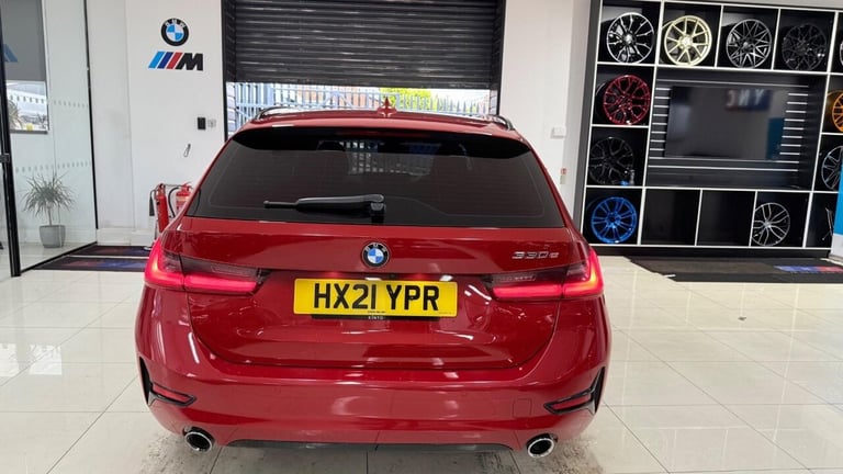 2021 BMW 3 Series 2.0 330e 12kWh Sport Pro Touring Auto Euro 6 (s/s) 5dr Estate PETROL/ELECTRIC A...
