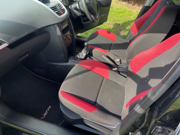 Peugeot, 207, Hatchback, 2009, Manual, 1360 (cc), 5 doors