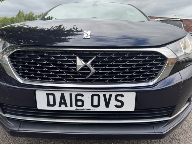 DS, DS 4, Hatchback, 2016, Manual, 1560 (cc), 5 doors