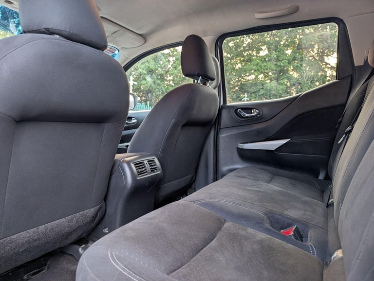  Nissan Navara 2.3 dCi Acenta+ 4WD Euro 6 (s/s) 4dr Diesel Manual