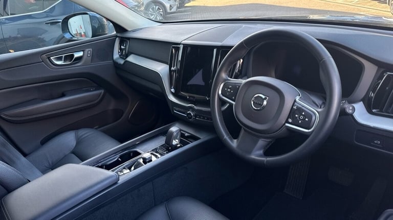 2023 Volvo XC60 Core, B5 AWD mild hybrid, Petrol Estate Petrol Automatic