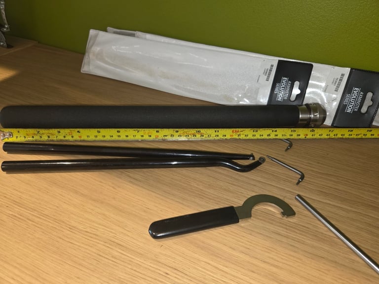 Axminster evolution series carbide tipped woodturning chisel system lathe wood turning