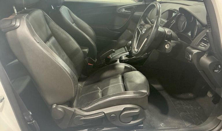 2016 Vauxhall Astra GTC 1.6 CDTi 16V ecoFLEX 136 SRi 3dr HATCHBACK DIESEL Manual