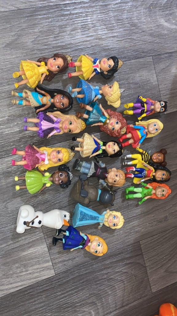 Disney princess dolls