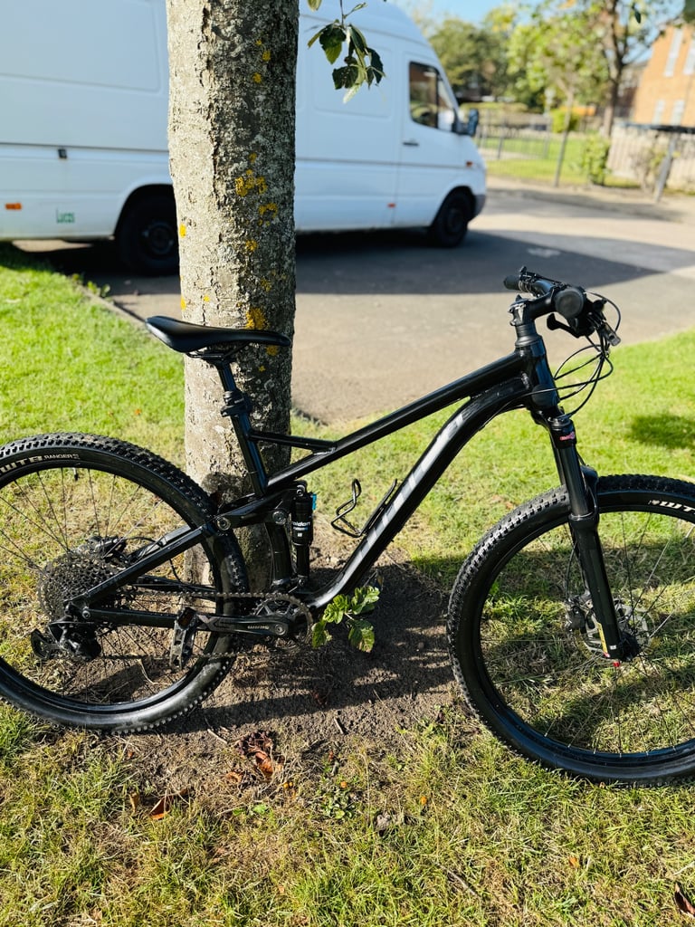 image for GHOST KATO BASE FULL SUSPENSION MOUNTAIN BIKE / EXCELLENT CONDITION !