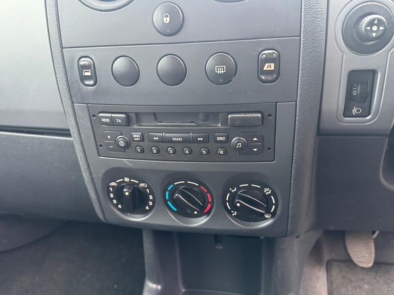 2004 Citroen Berlingo 1.6 Forte Multispace 5dr MPV Petrol Manual