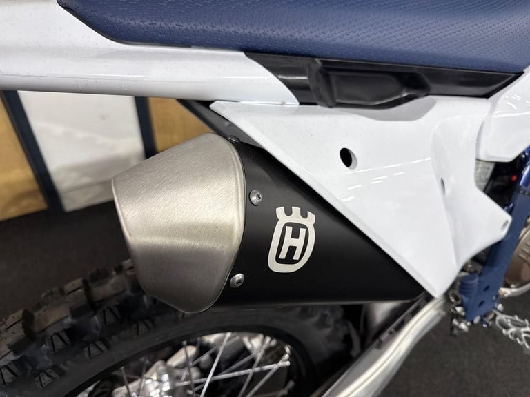 2025 Husqvarna Offroad Motorcross FC 350 Petrol white 5 Speed