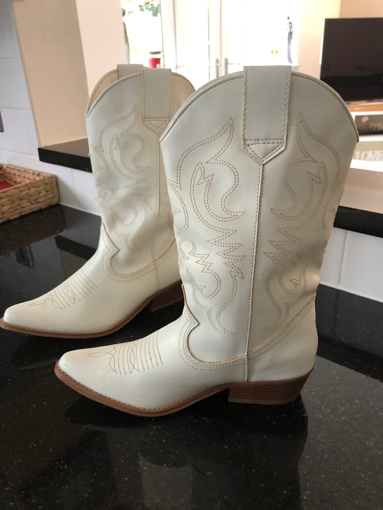 image for Cowgirl boots