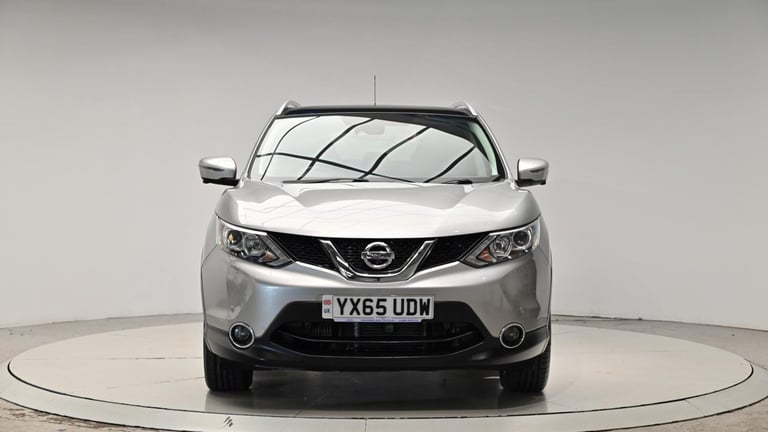 2015 Nissan Qashqai 1.6 dCi n-tec+ XTRON 2WD Euro 6 (s/s) 5dr HATCHBACK Diesel Automatic