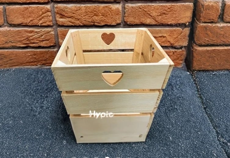 Wooden decorative basket 