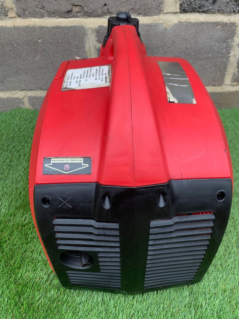 Petrol Generator, Inverter Suitcase Type, Fantastic Condition, 2500w Output, Ready to Use!