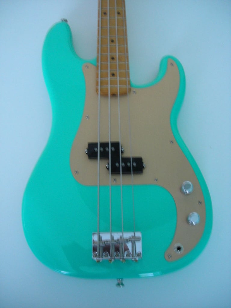 FENDER VINTERA 50s STYLE PRECISION BASS