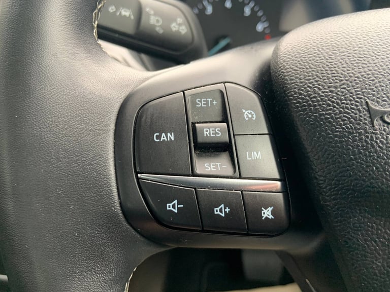 2022 Ford Puma 1.0 EcoBoost Hybrid mHEV Titanium 5dr DCT HATCHBACK PETROL Automatic