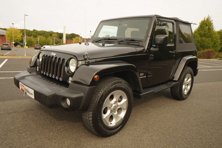2015 Jeep Wrangler 2.8 CRD Overland 2dr Auto CONVERTIBLE DIESEL Automatic