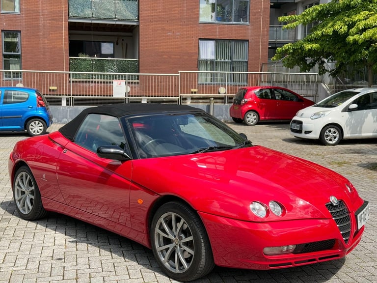 2005 Alfa Romeo Spider 2.0 JTS Lusso 2dr CONVERTIBLE Petrol Manual