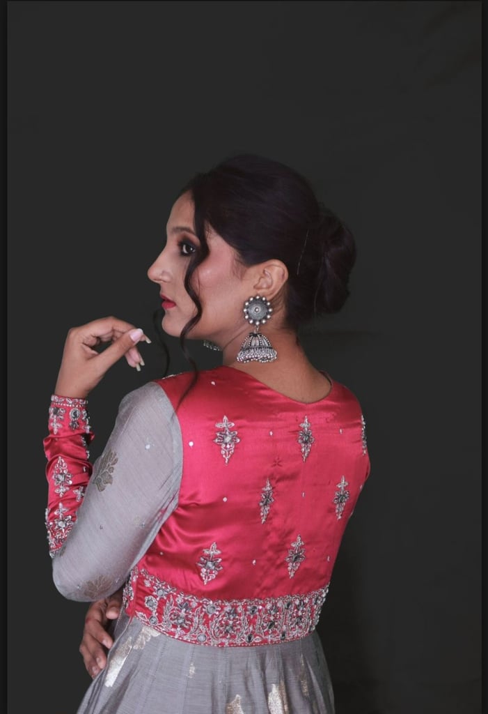 Pakistani Grey Koti Pishwas