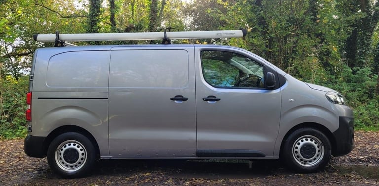 2020 Citroen Dispatch 1.5 BlueHDi 1000 Enterprise M FWD 2 Euro 6 (s/s) 6dr PANEL VAN Diesel Manual