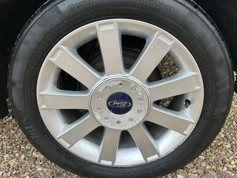 2011 Ford Fusion 1.6 Titanium Hatchback 5dr Petrol Manual (157 g/km, 99 bhp) Hatchback Petrol Manual