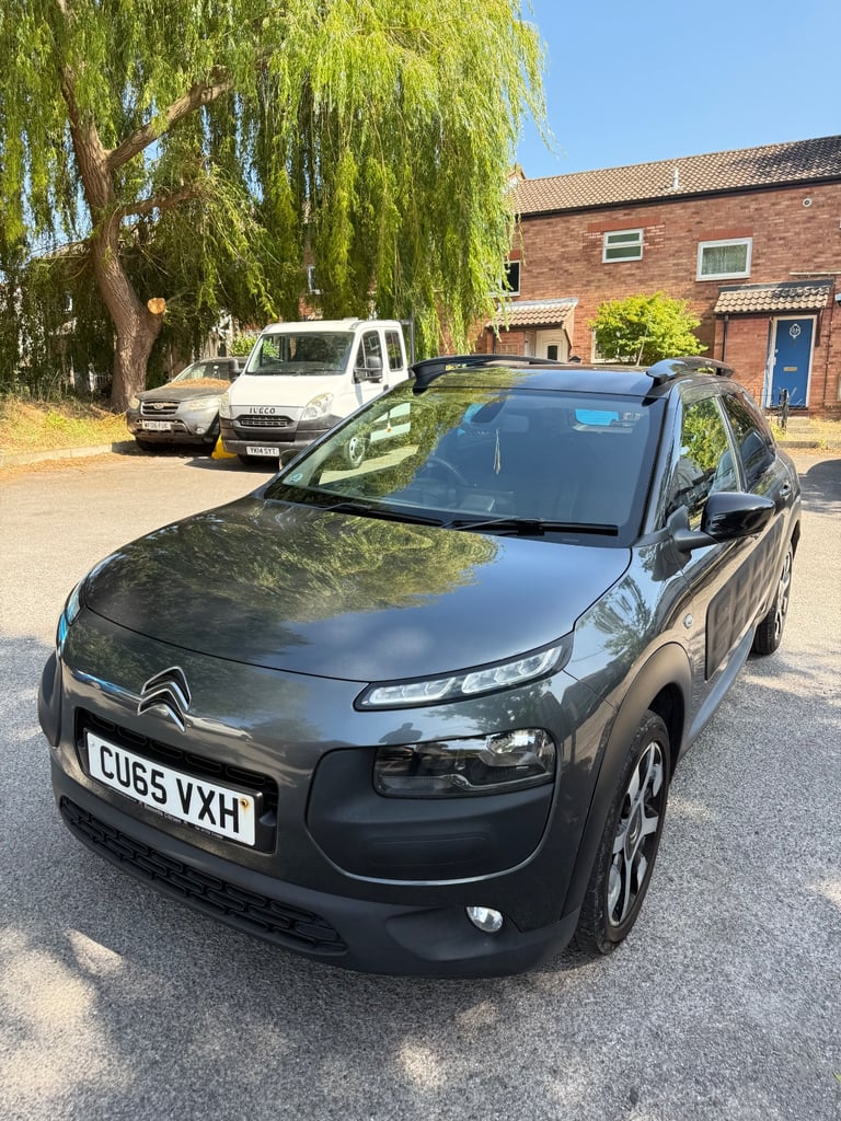 Citroen, C4 CACTUS, Hatchback, 2015, Manual, 1199 (cc), 5 doors