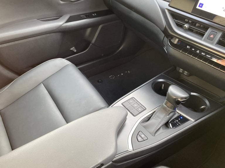 2023 Lexus UX 250h 2.0 F-Sport Design 5dr CVT SUV Hybrid Automatic