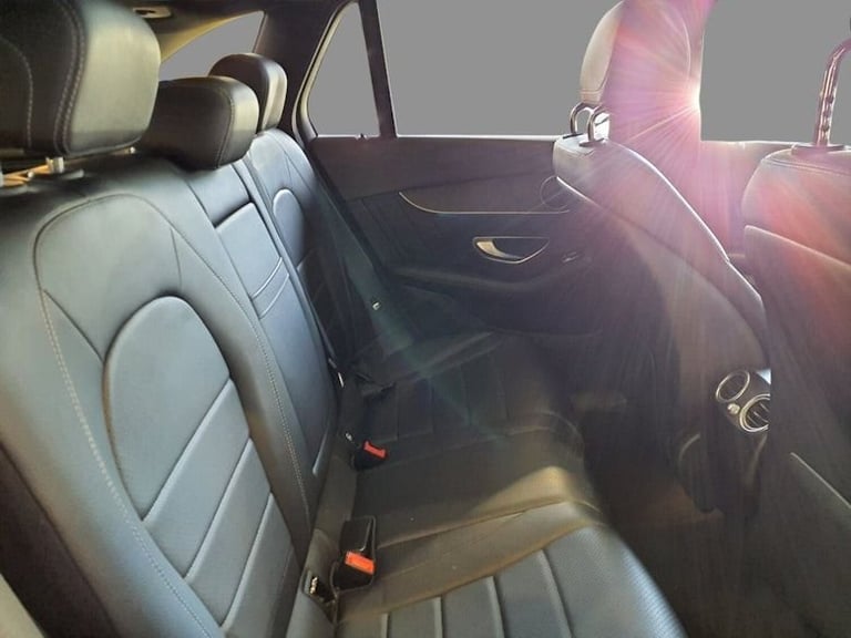 2016 Mercedes-Benz GLC GLC 220d 4Matic AMG Line Premium 5dr 9G-Tronic ESTATE DIESEL Automatic