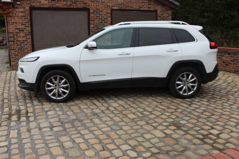 2014 Jeep Cherokee 2.0 CRD Limited Auto 4WD Euro 5 (s/s) 5dr ESTATE Diesel Automatic