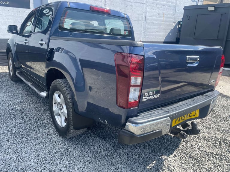 2015 Isuzu D-Max 2.5 D-Max Yukon Twin T Double Cab TD 4WD 5dr Pickup Diesel Manual