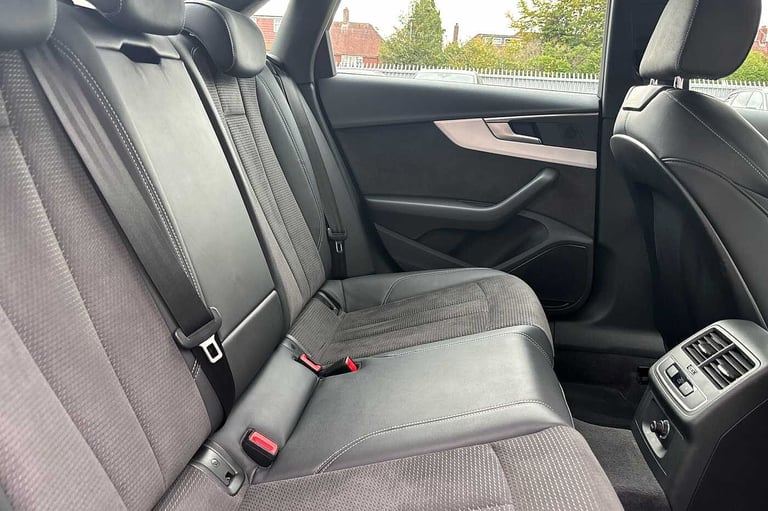 2019 Audi A4 35 TFSI S Line 4dr Saloon Petrol Manual
