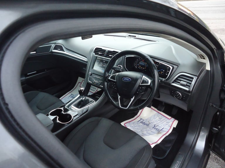 2016 Ford Mondeo 2.0 TDCi Titanium 5dr HATCHBACK Diesel Manual