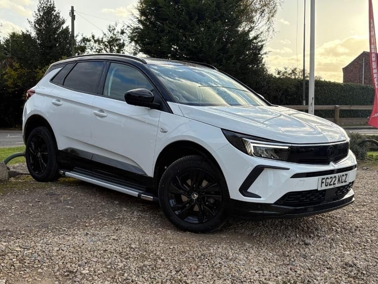 image for 2022 Vauxhall Grandland 1.2 Turbo SRi SUV 5dr Petrol Manual Euro 6 (s/s) (130 ps) HATCHBACK Petro...