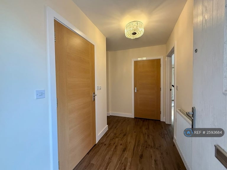 4 bedroom house in Abbess Way, Waterlooville, PO7 (4 bed) (#2593684)