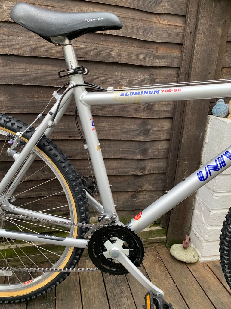 Retro Univega Aluminium 700 SE 26” Wheel Mountain Bike (Fully Serviced)