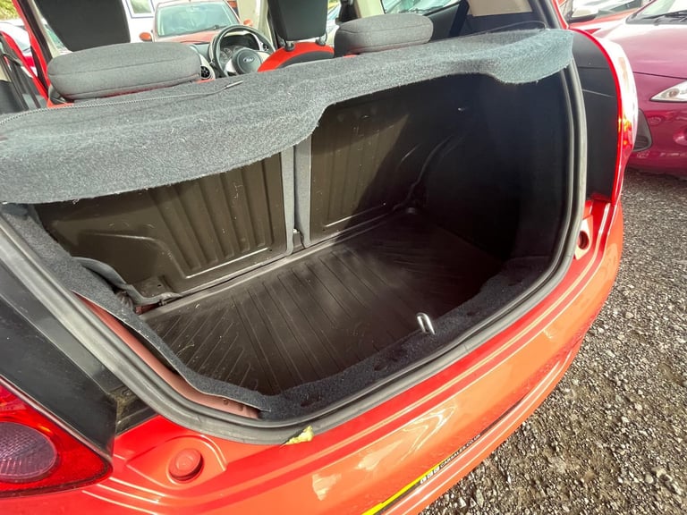FORD KA 1.2 ZETEC 59 REG RED 3 DOOR MOT MARCH 20TH 2026 TAX £35 LOW INSURANCE 50+MPG