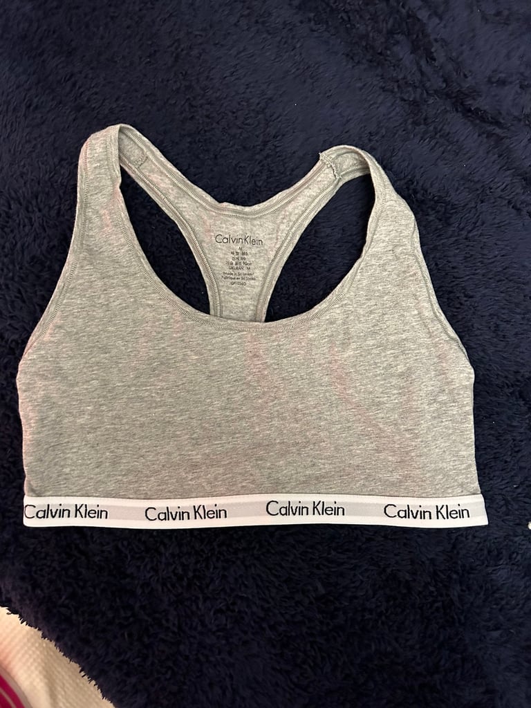 Calvin Klein sports bra with matching thong - Depop
