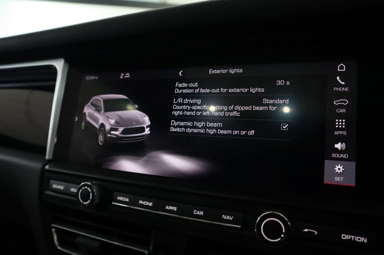 2019 D PORSCHE MACAN 3.0T V6 S SUV 5DR PETROL PDK 4WD EURO 6 (S/S) (354 PS)