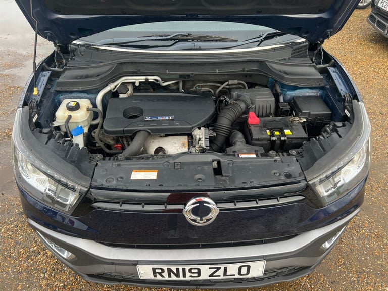 2019 SSANGYONG TIVOLI XLV ULTIMATE BLUE AUTOMATIC EURO 6 SALVAGE DAMAGED REPAIR