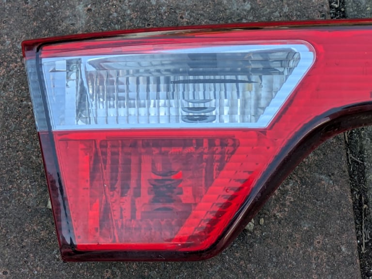 Seat Toledo (Mk2) Rear Light Bar