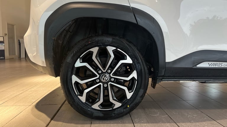 2022 Toyota Yaris Cross 1.5 Hybrid Design 5dr CVT Hybrid Estate Estate Hybrid Automatic