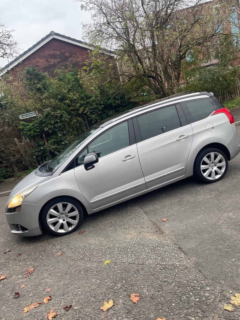 Peugeot, 5008, MPV, 2012, Semi-Auto, 1560 (cc), 5 doors