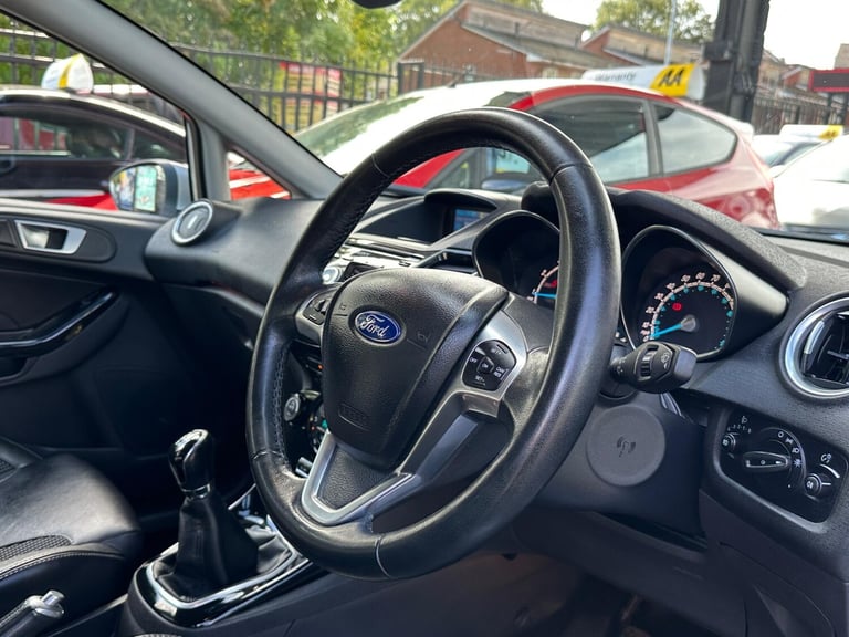 2014 Ford Fiesta 1.0T EcoBoost Titanium X Euro 5 (s/s) 5dr HATCHBACK Petrol Manual