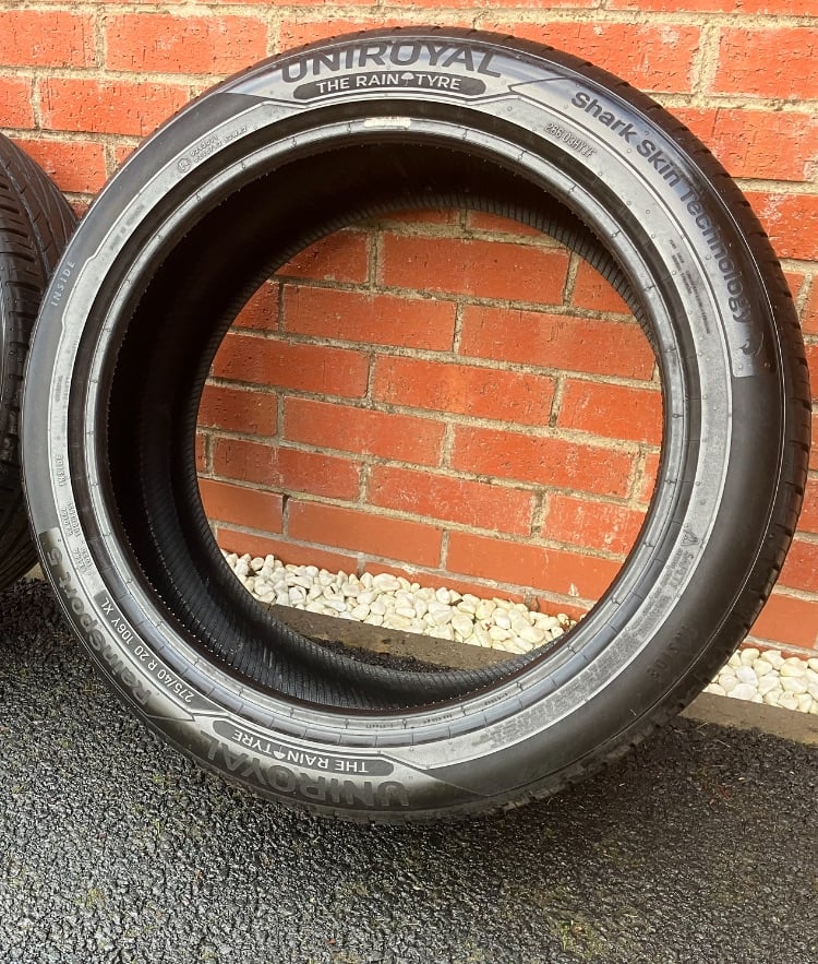 Pair of 275 40 20 XL Uniroyal Rainsport 5 4x4 XL Tyres 