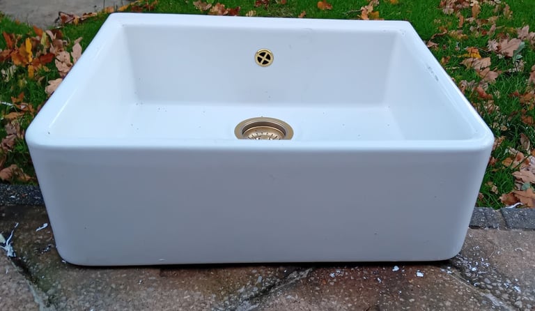 French Farmhouse Ceramic Sink Single Bowl with waste Used VGC 