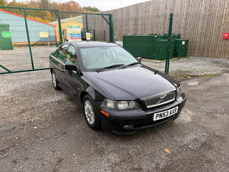 2003 Volvo S40 1.8 S 4dr [122bhp] SALOON PETROL Manual